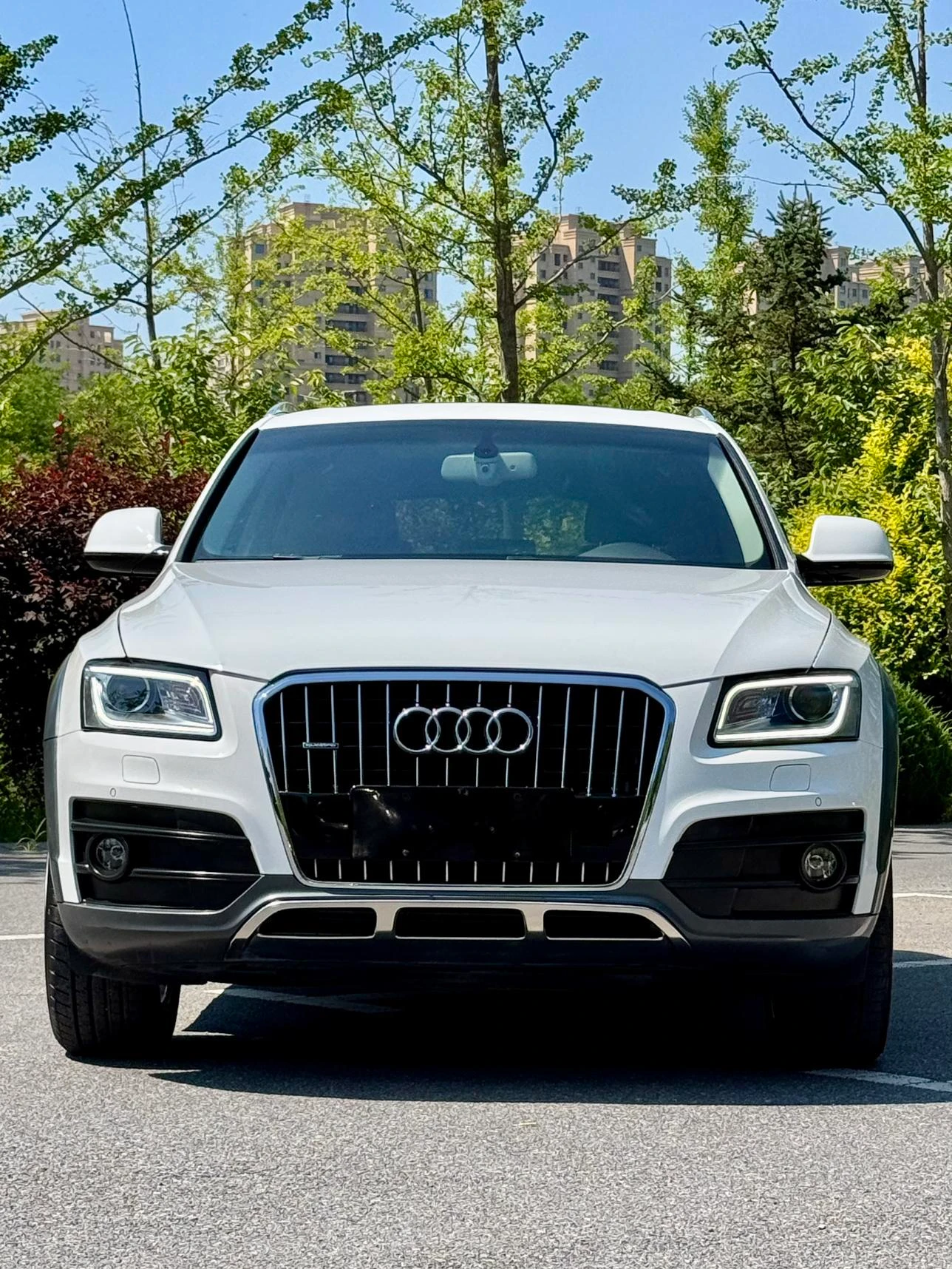 Audi Q5 Plus 40 TFSI Technology - exterior