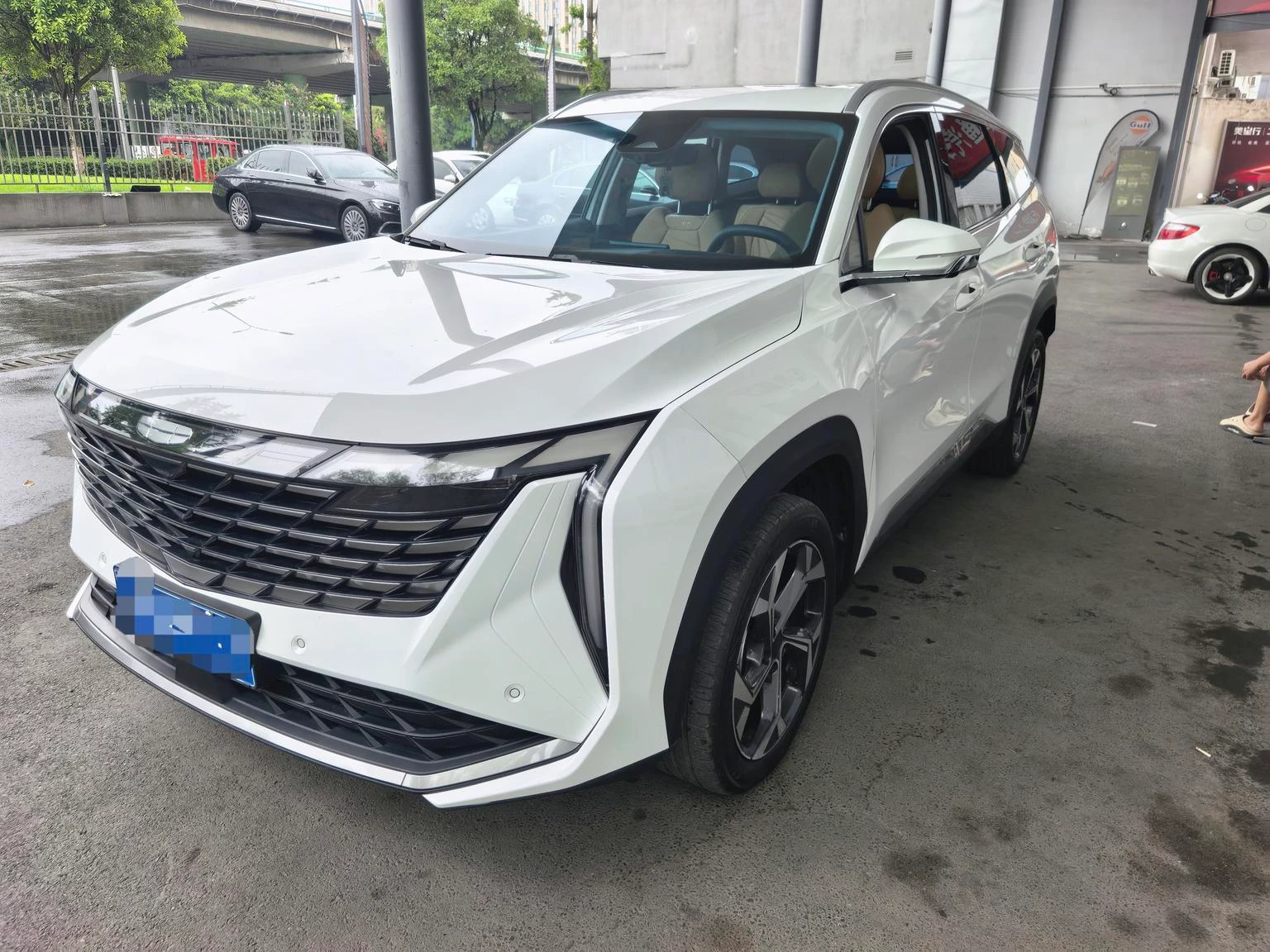 Geely Boyue L 1.5TD DCT Premium