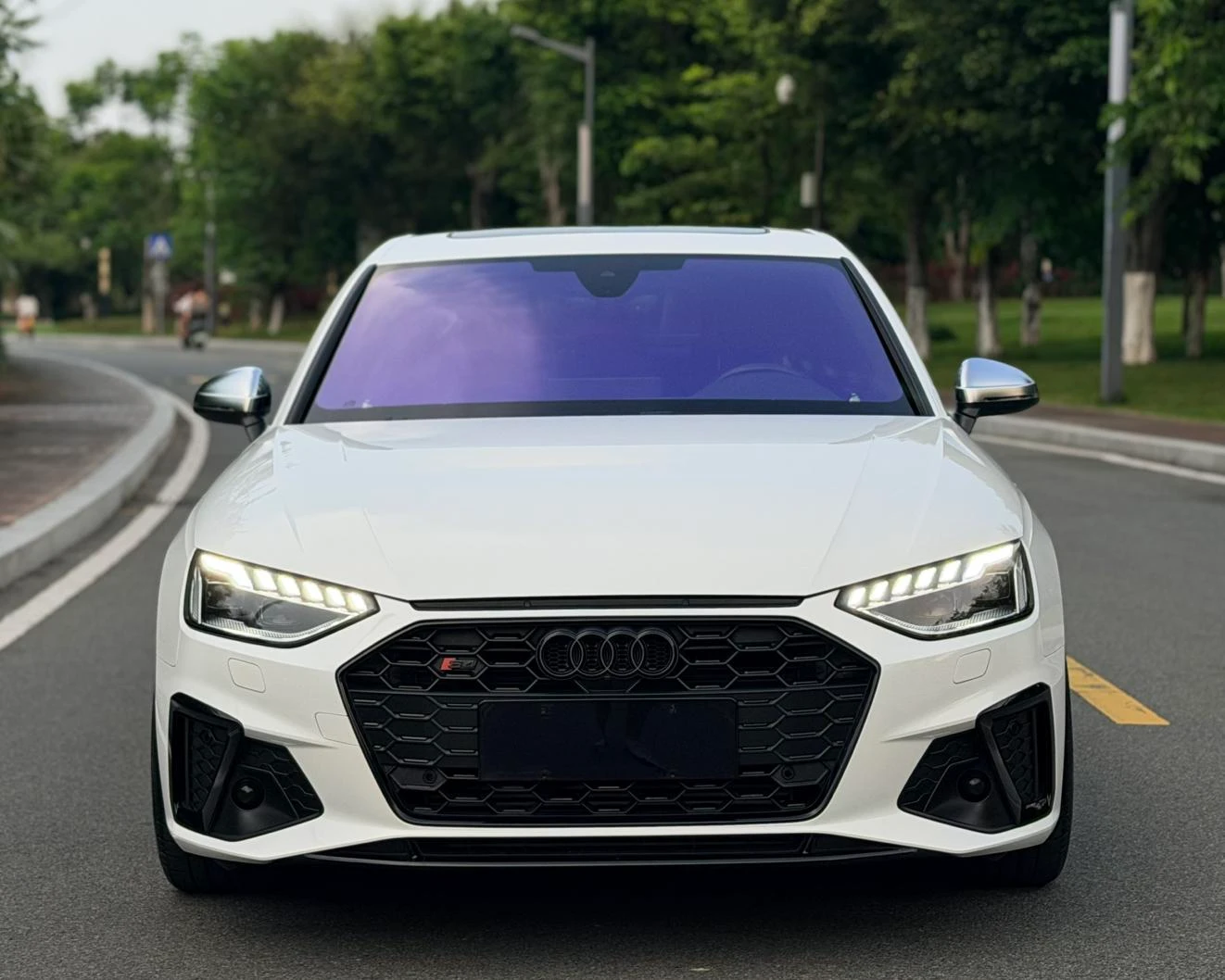 Audi A4L 45 TFSI quattro