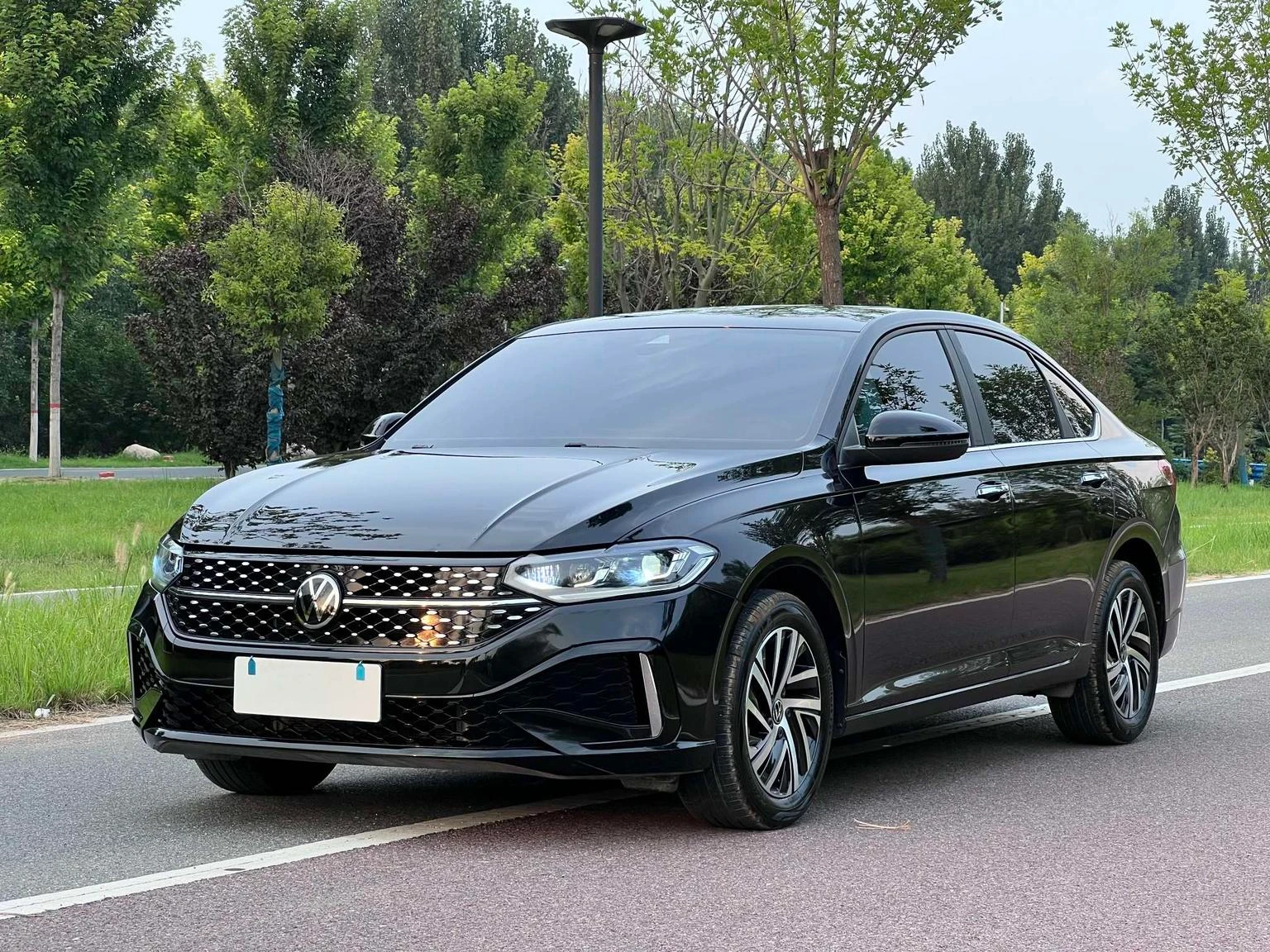 Volkswagen Lavida 1.5L Automatic Starry Sky 5 Million Edition