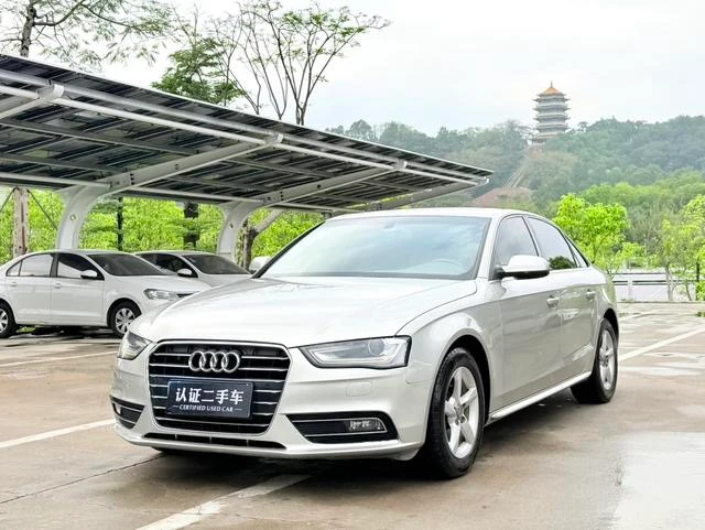 Audi A4L 35 TFSI