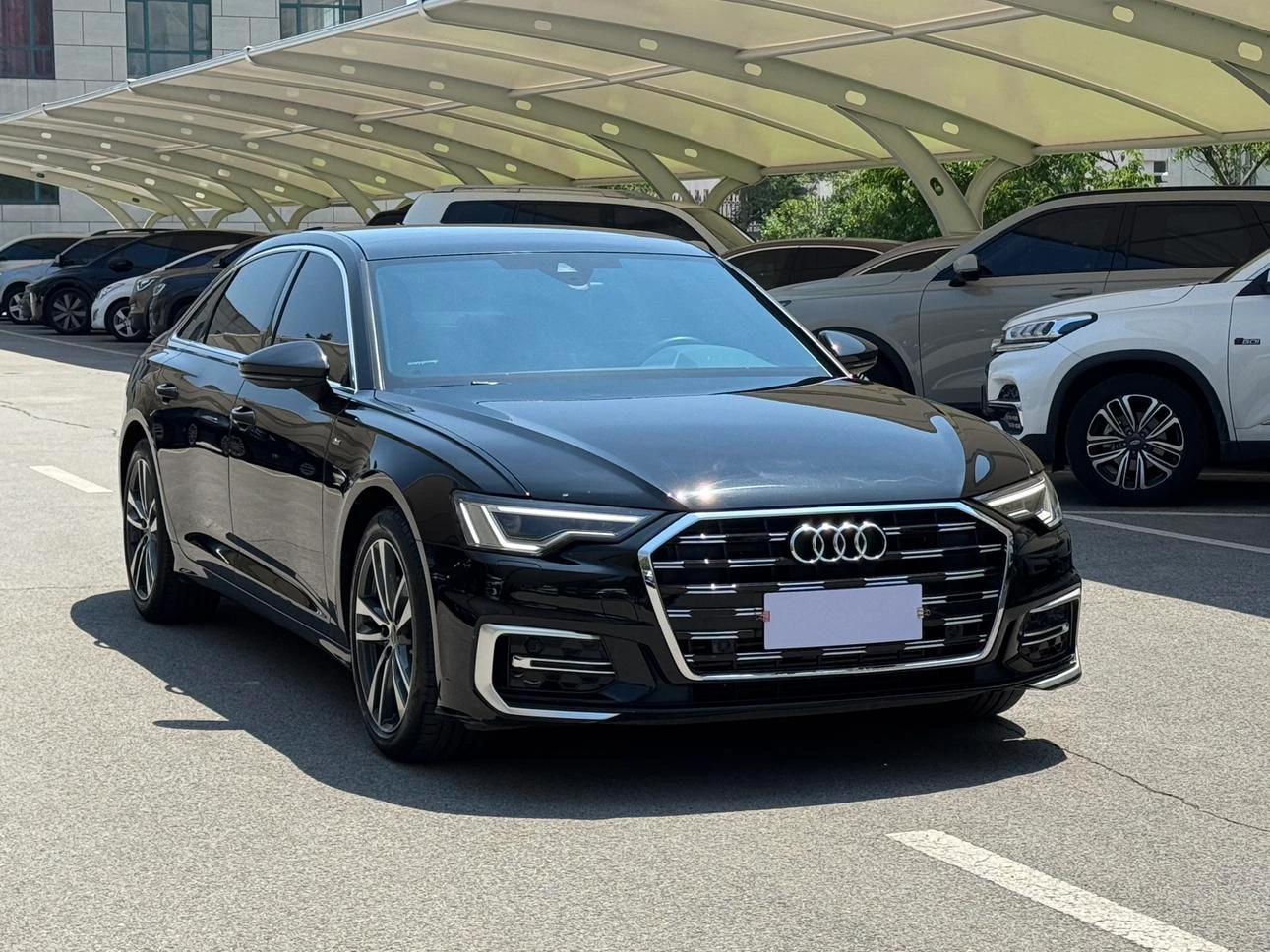 Audi A6L 40 TFSI (Luxury Dynamic Trim) - exterior