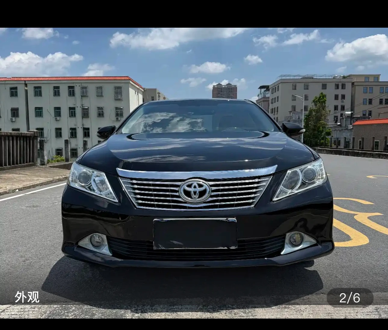 Toyota Camry 2.0G Comfort Edition - exterior