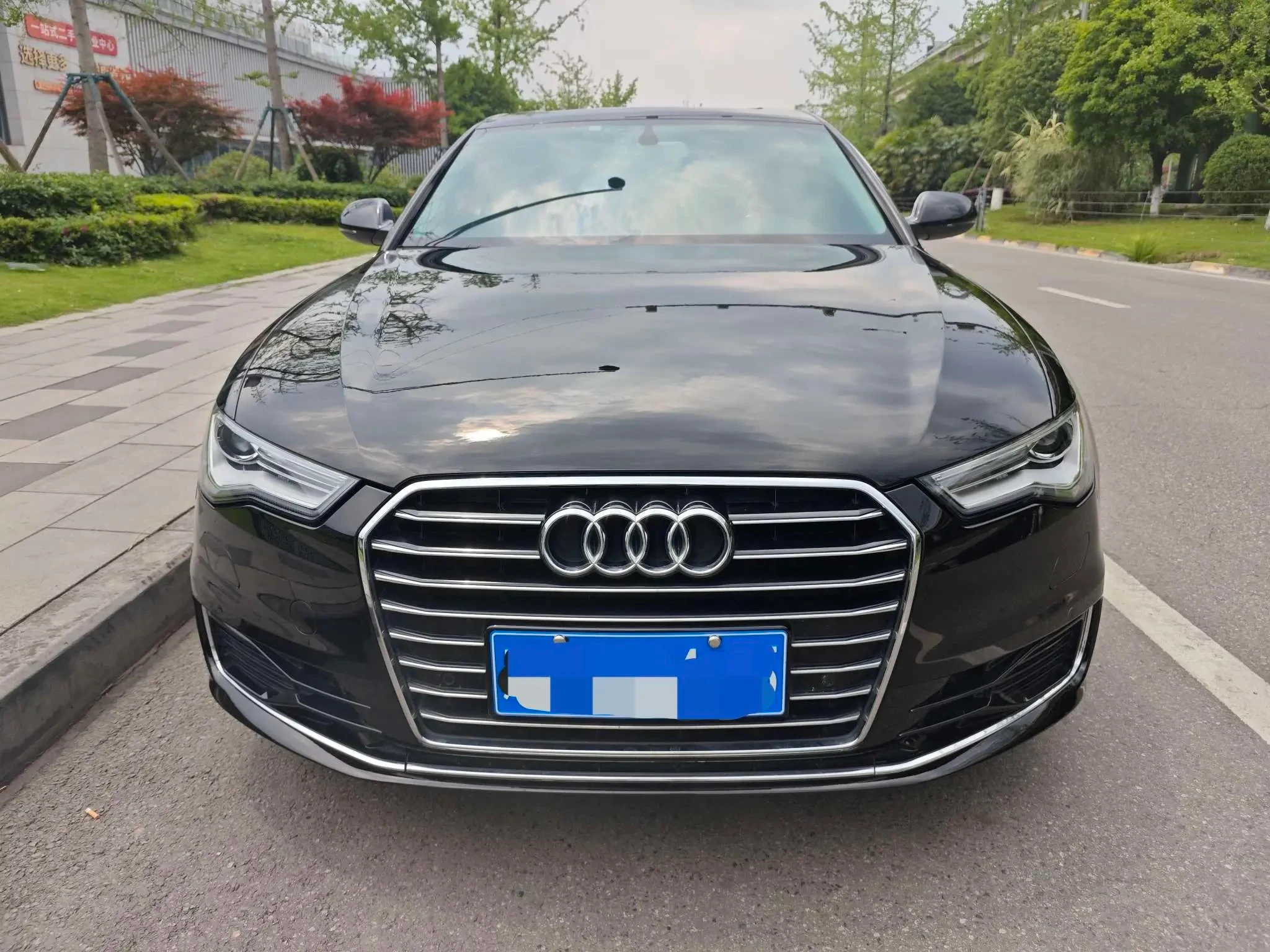 Audi A6L TFSI  - exterior