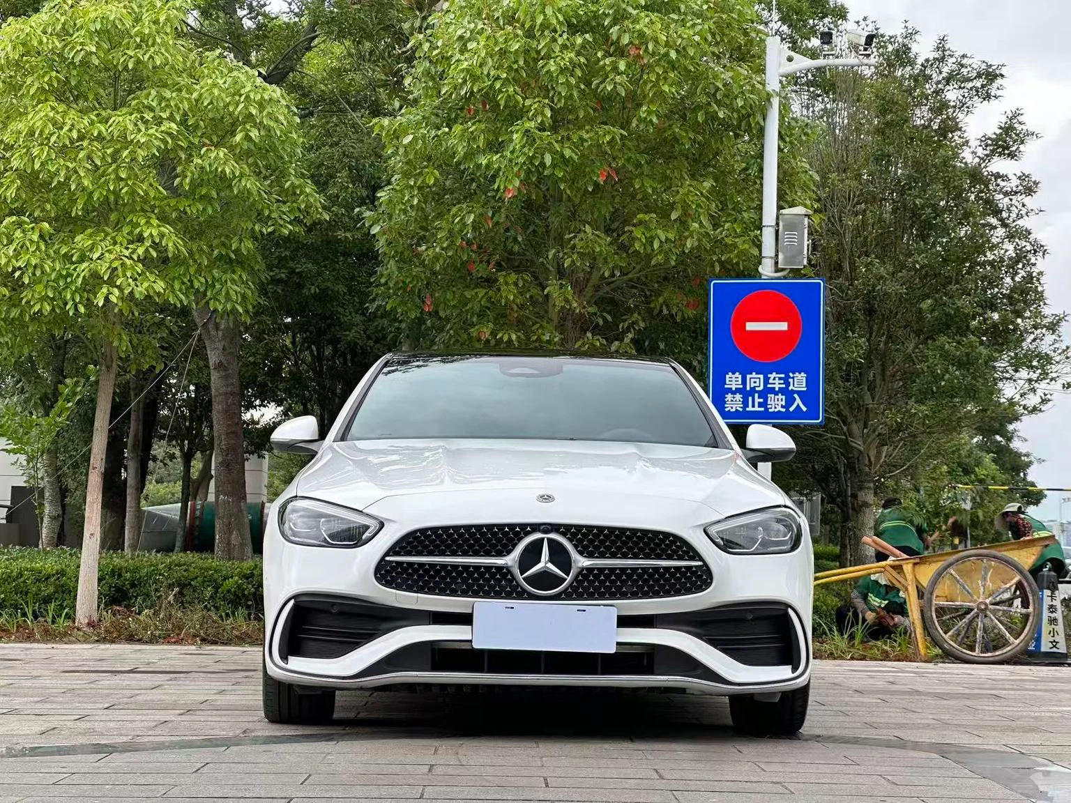 Mercedes-Benz C-Class C260 L Sport Edition - exterior