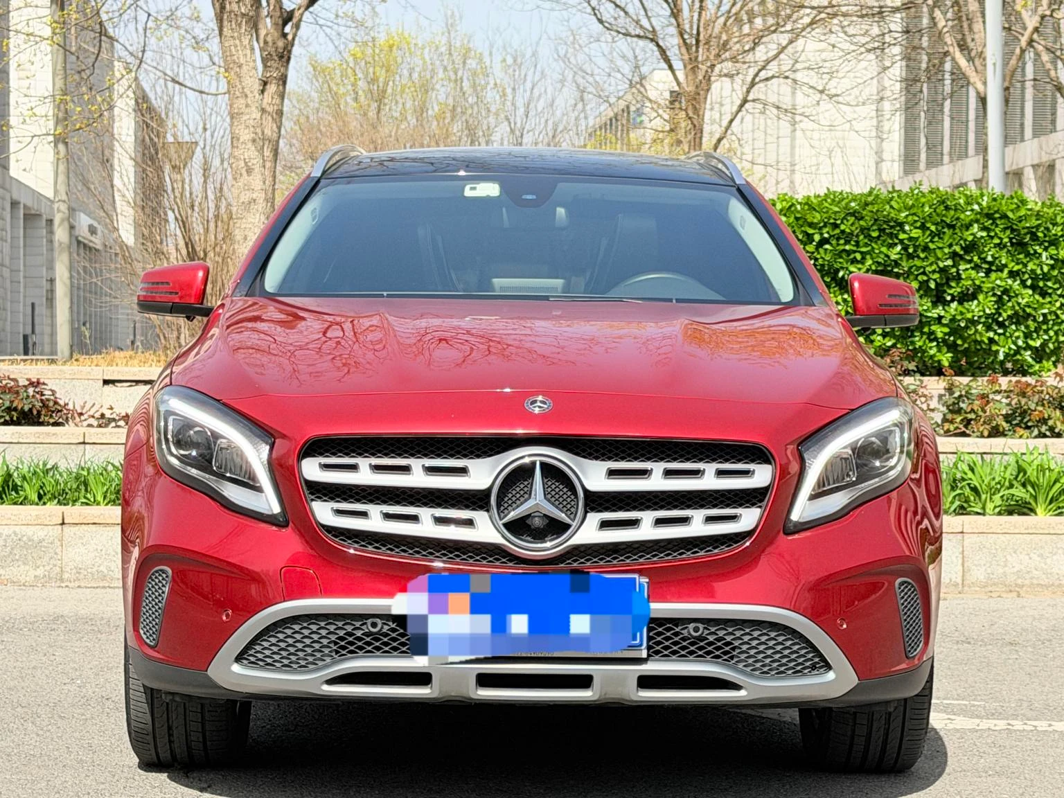 Mercedes-Benz GLA 200 Fashion - exterior