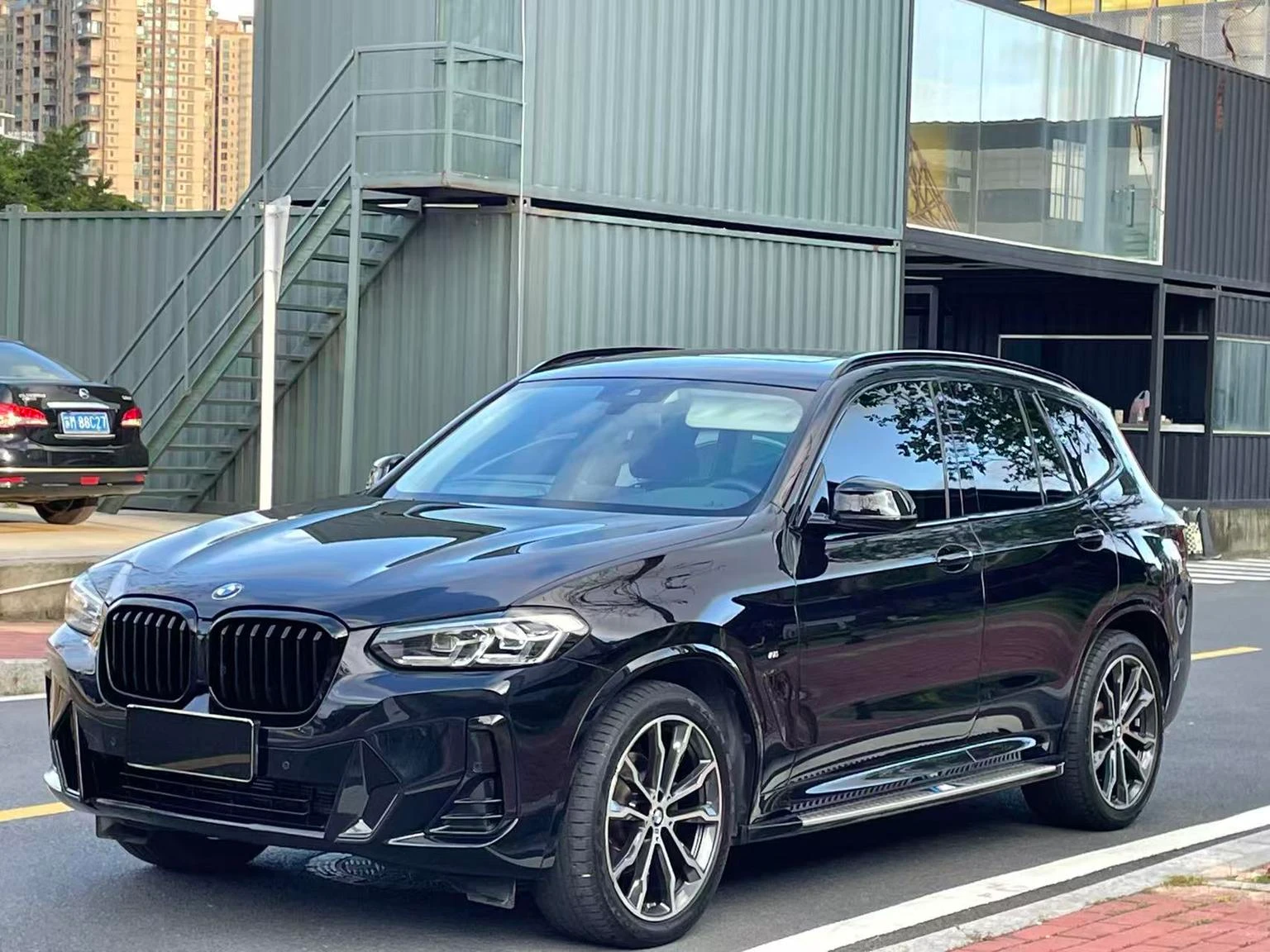 BMW X3 xDrive30i Leading M Night Package