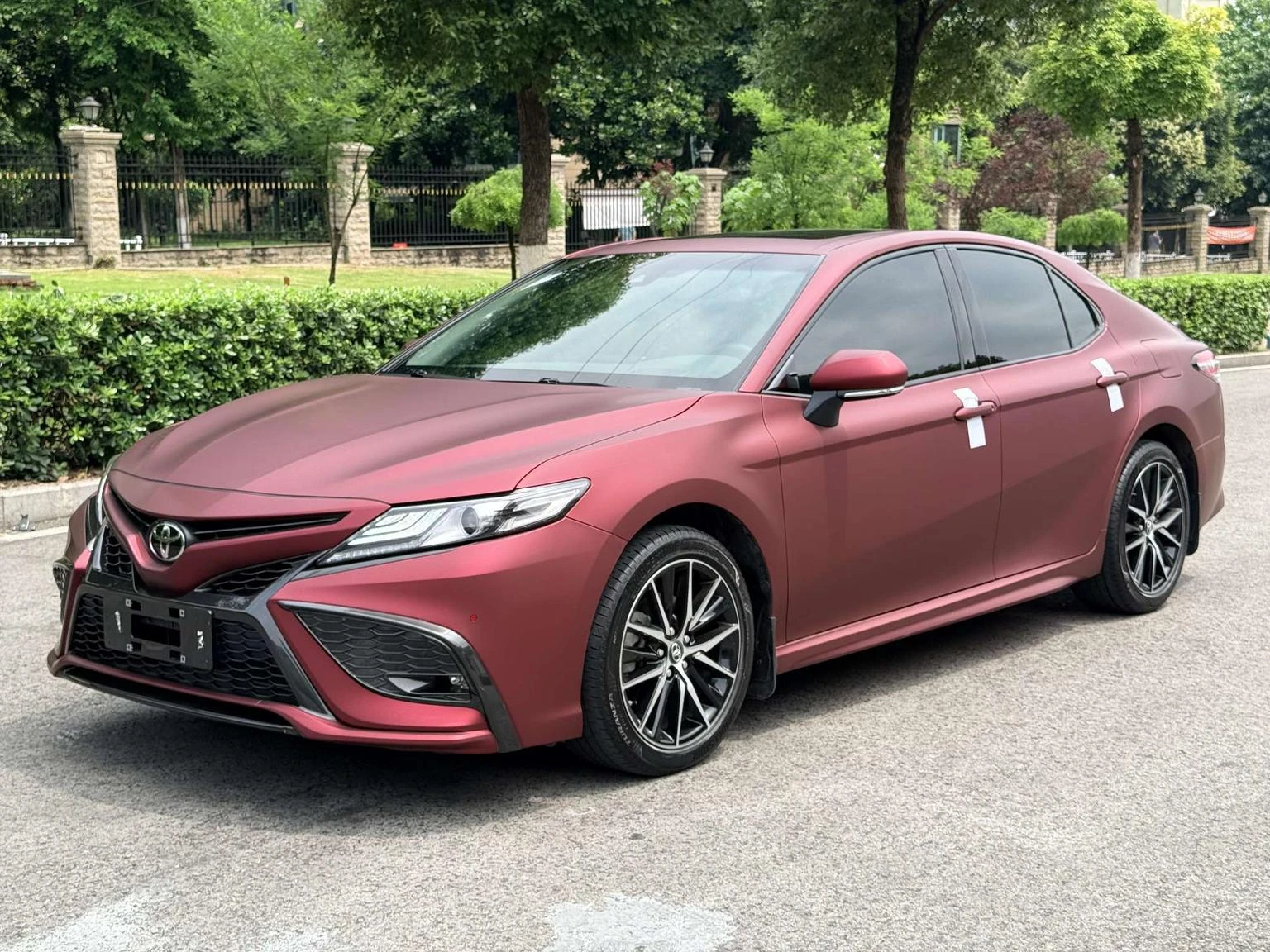 Toyota Camry 2.5S (Sport / Fengshang Trim)