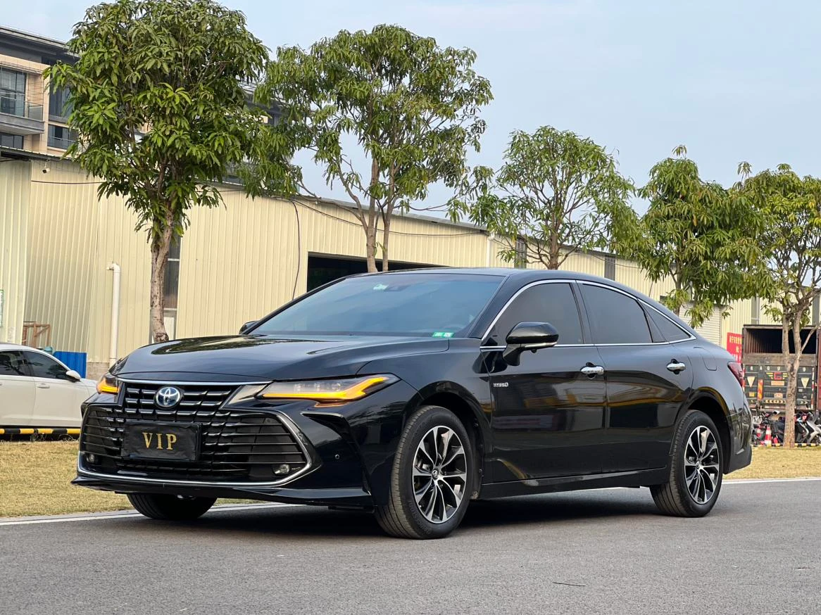 Toyota Avalon 2.5L Hybrid E-CVT 2WD 