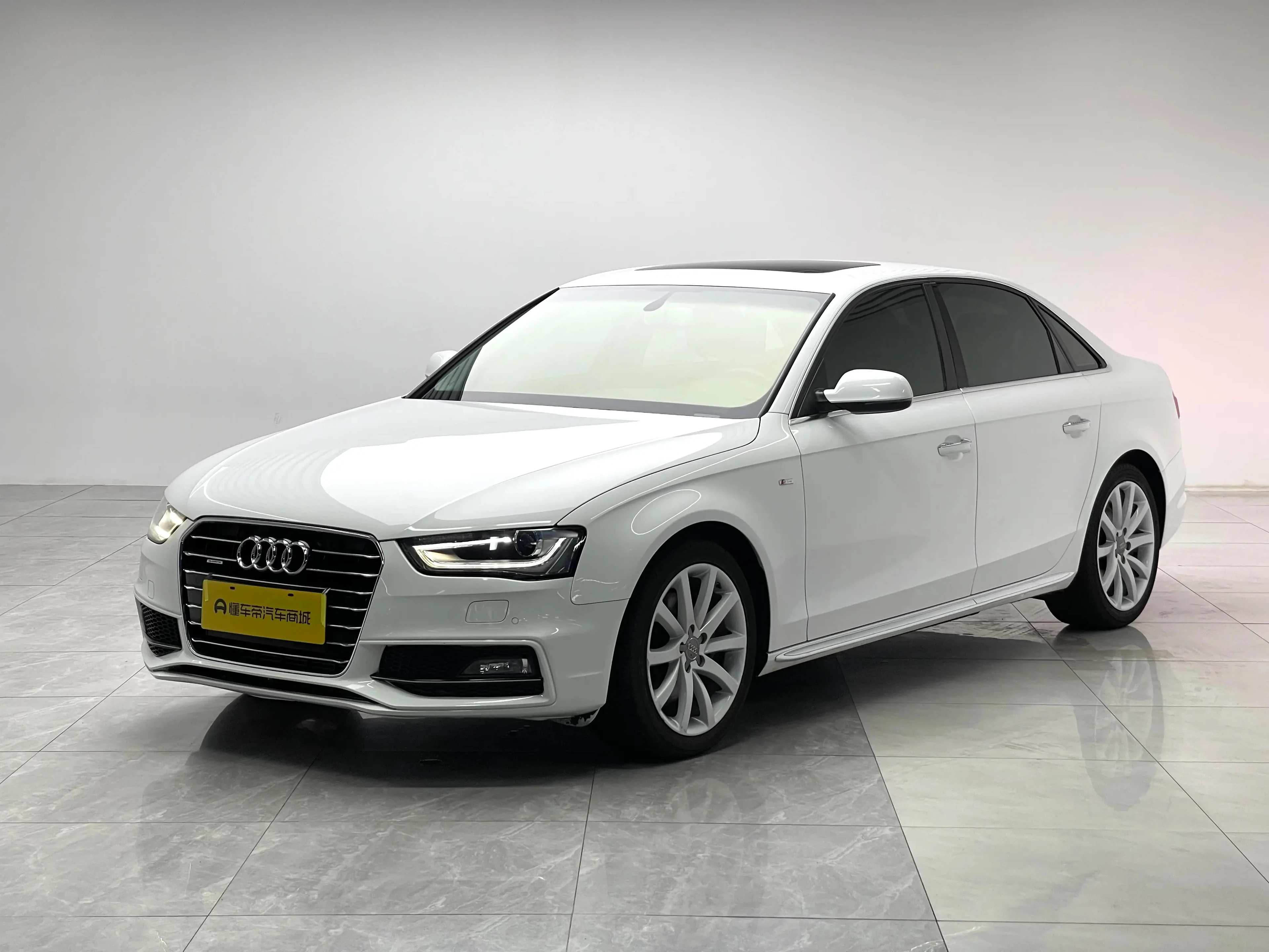 Audi A4L 45TFSI 