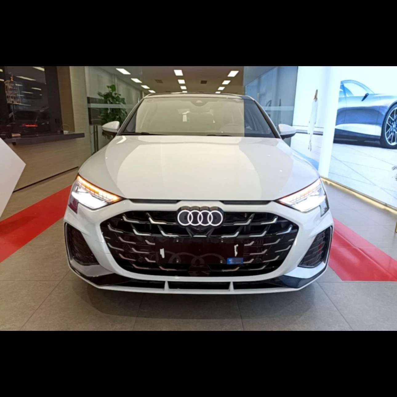 Audi A3L 40 - exterior