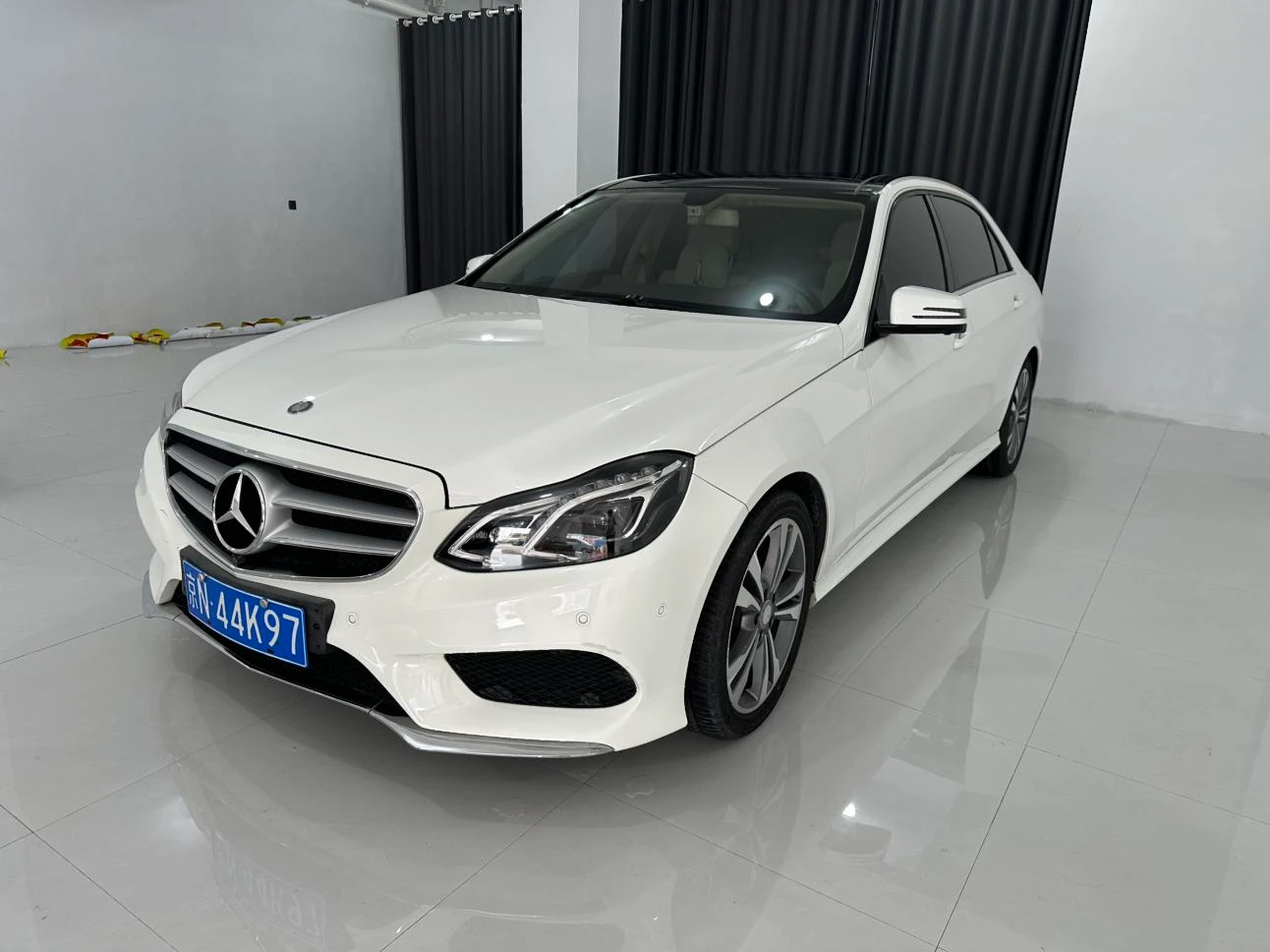 Mercedes-Benz E-Class E300L Sport Edition