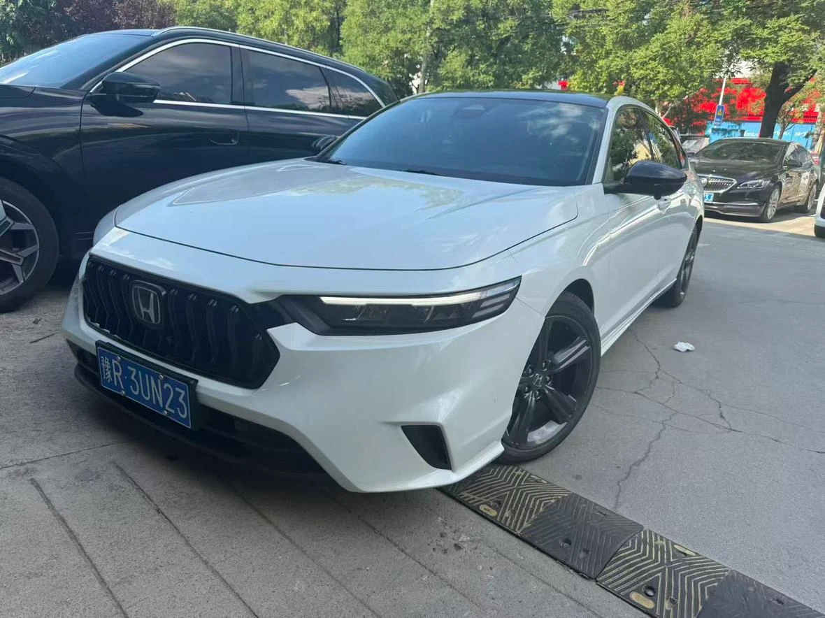 Honda Inspire 260TURBO Exquisite Edition