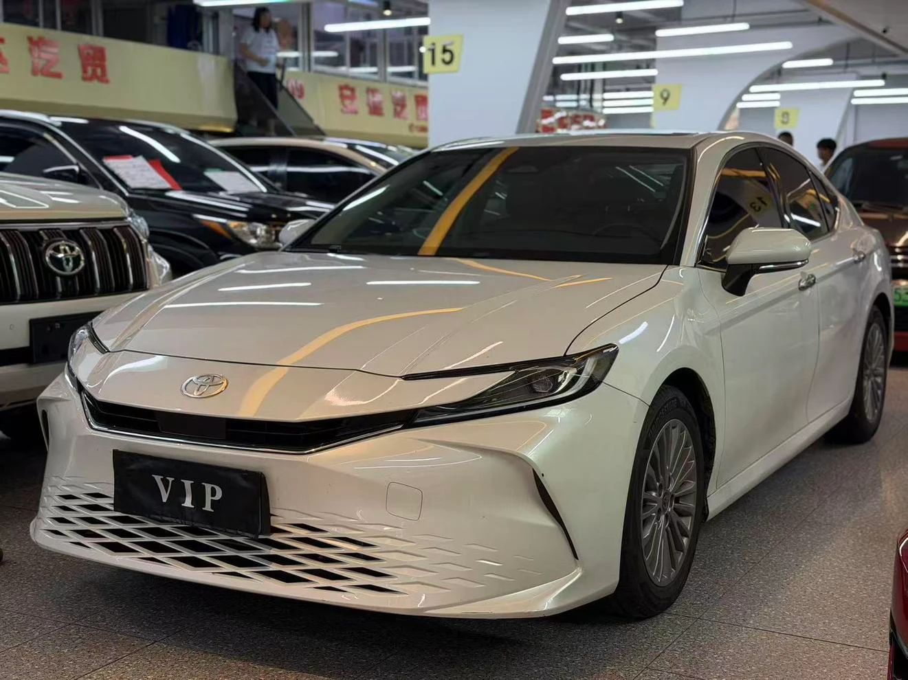 Toyota Camry 2.0GVP Luxury Edition