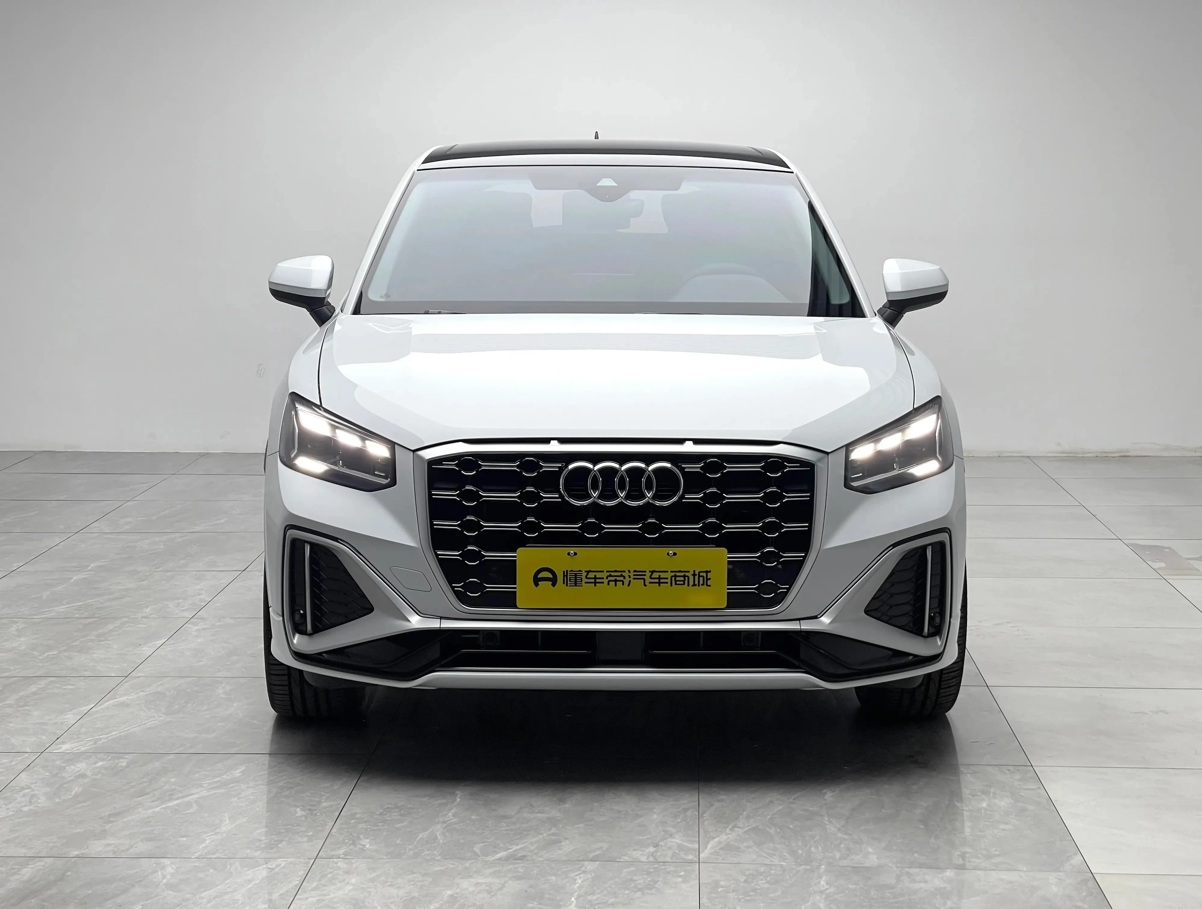 Audi Q2L 35TFSI Fashion Dynamic Trim - exterior
