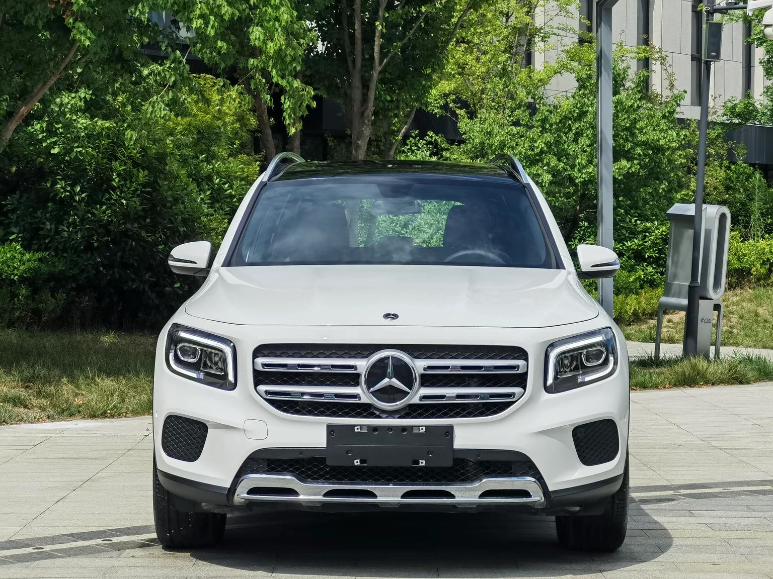 Mercedes-Benz GLB Class GLB 220 Dynamic