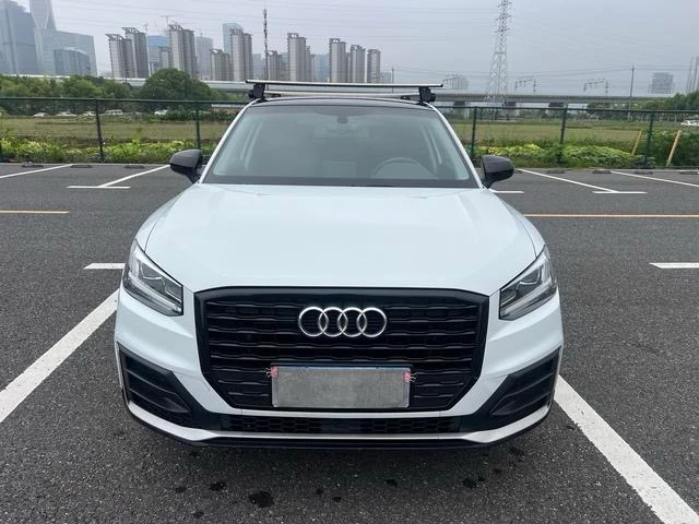 Audi Q2L 35TFSI Launch Edition - exterior