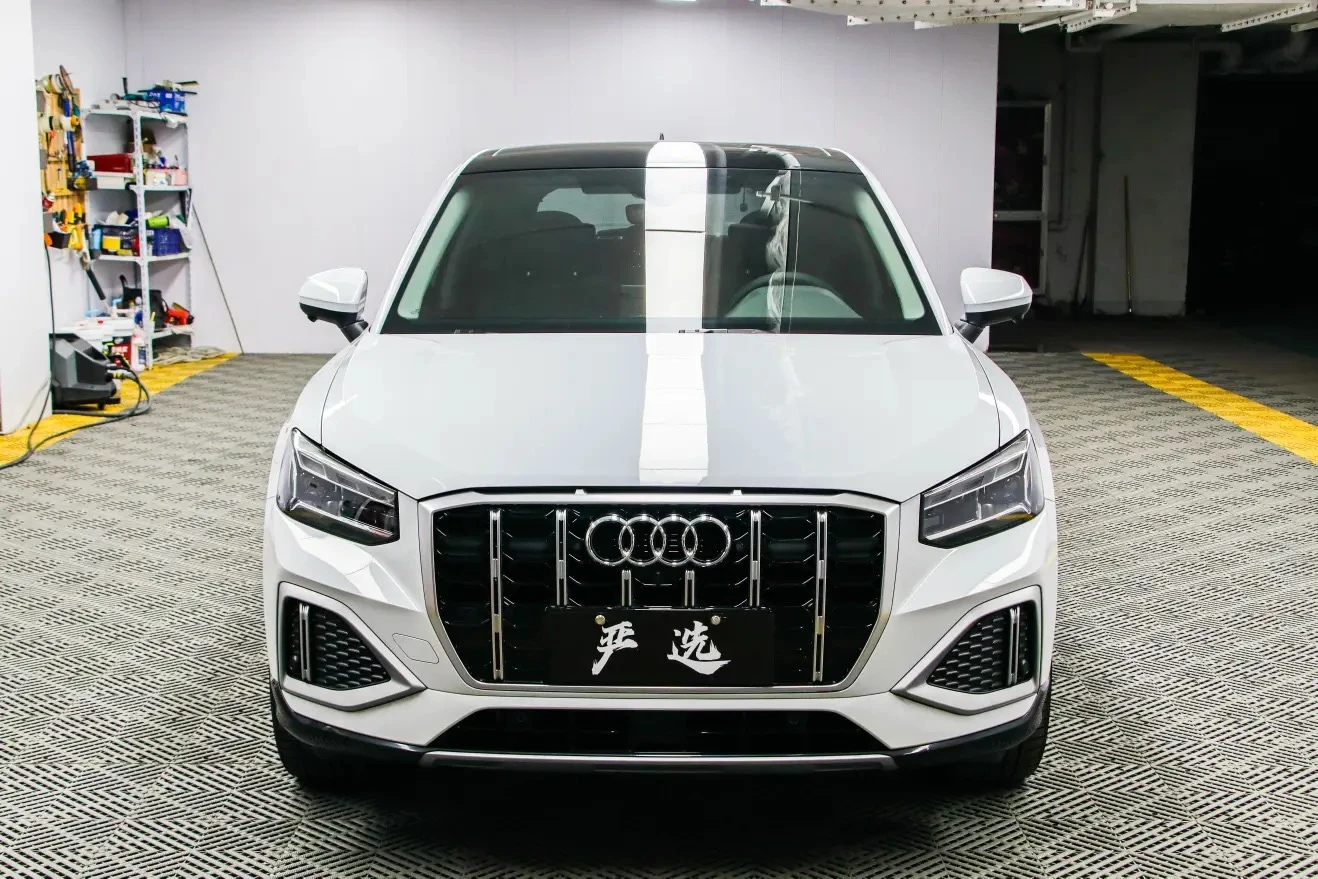 Audi Q2L 35 TFSI Fashion Elegant Trim - exterior