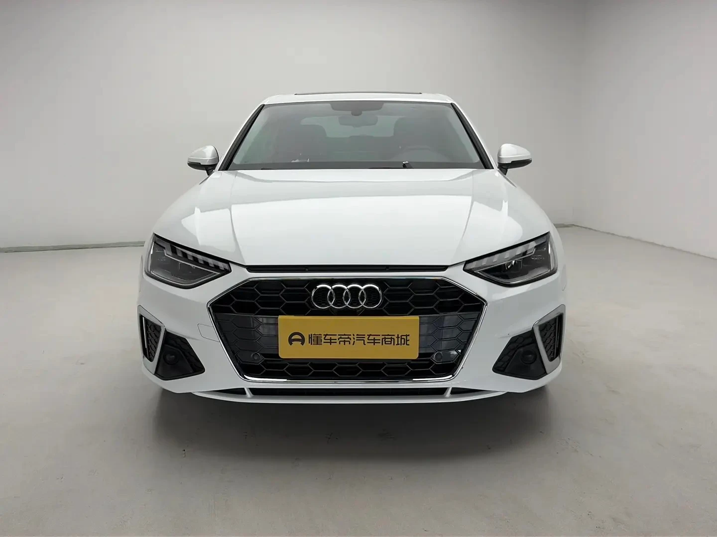 Audi A4L 40 TFSI Fashion Dynamic - exterior
