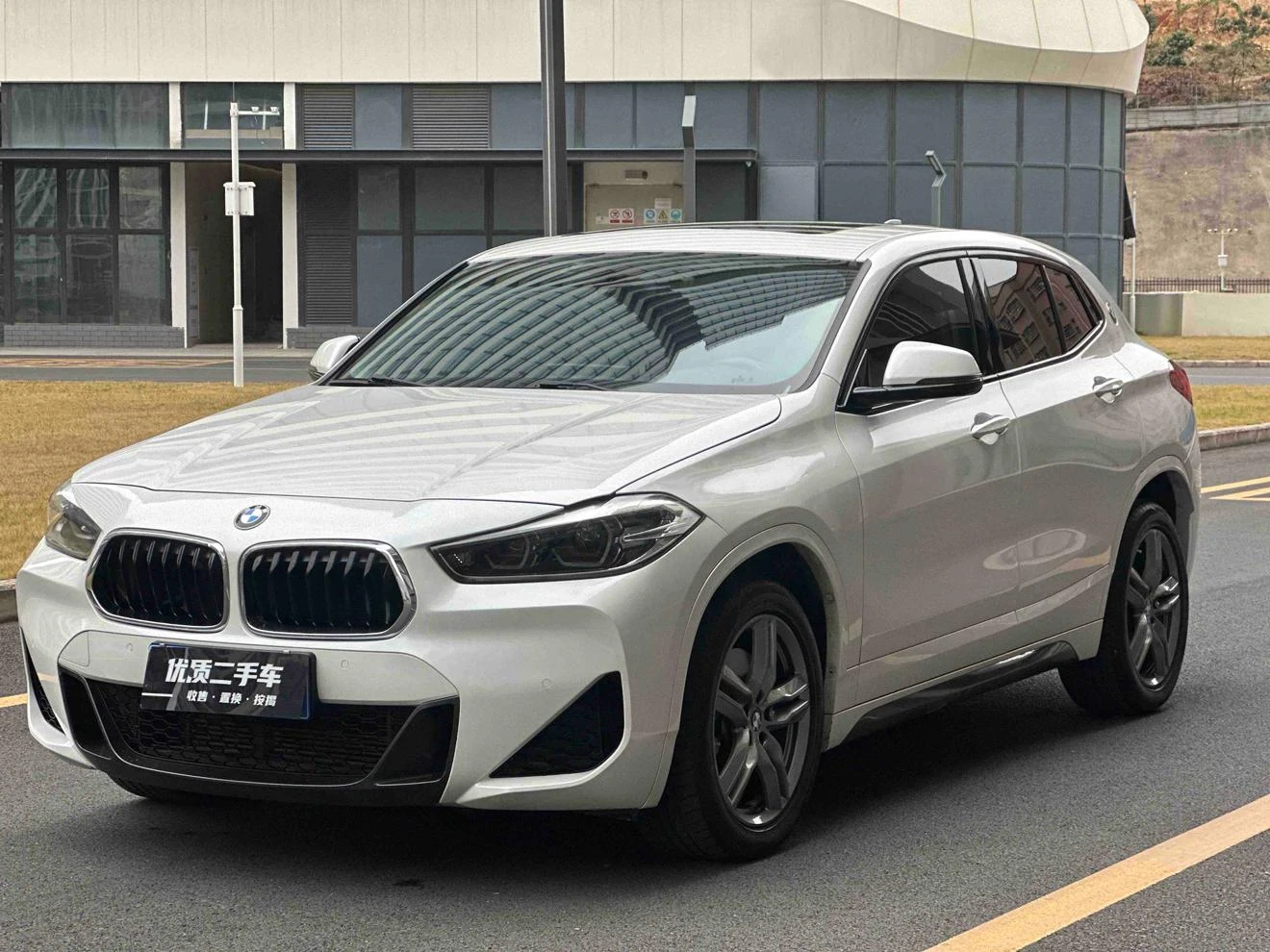BMW X2 sDrive25i M Sport Package - exterior