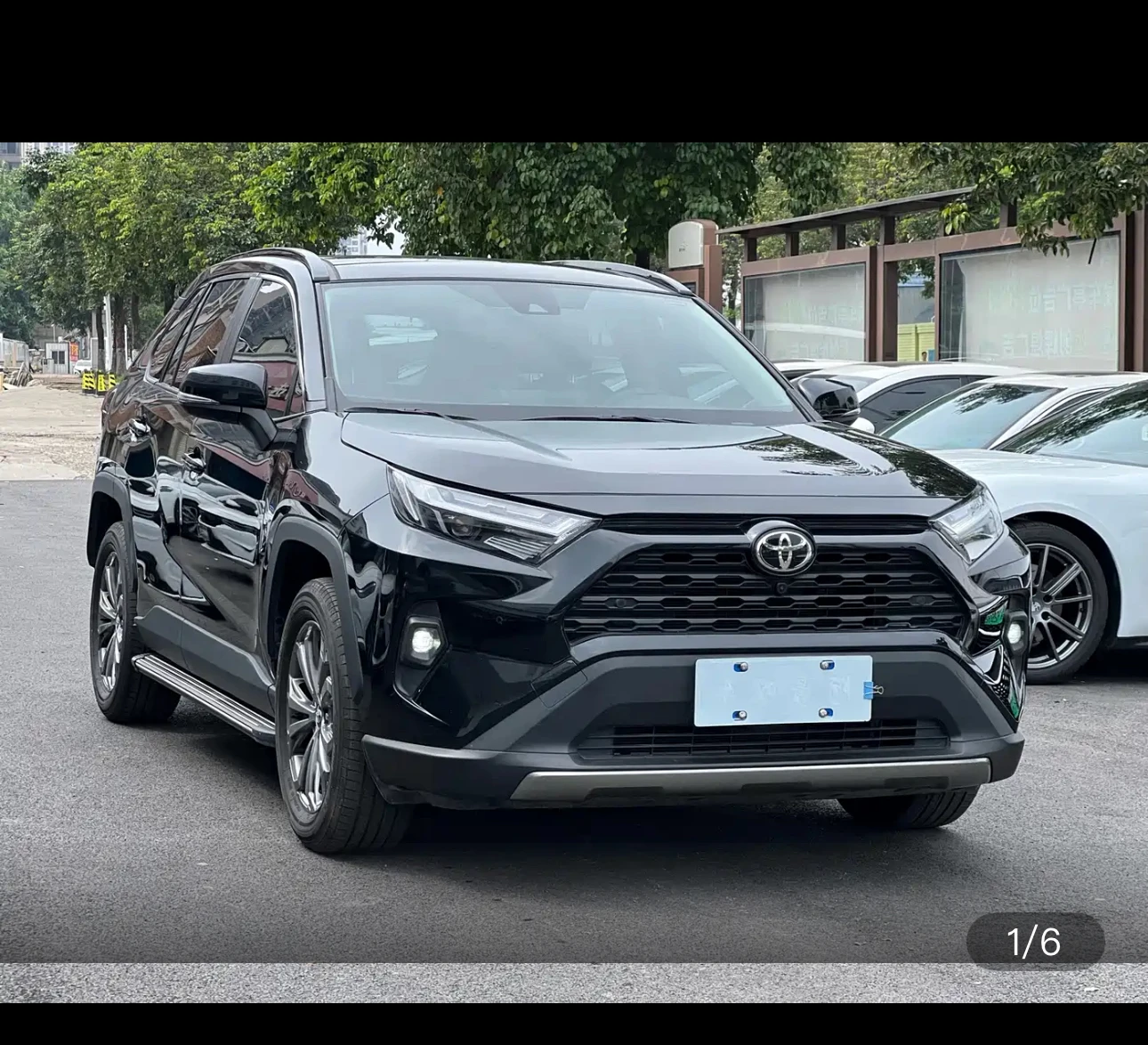 RAV4 Rongfang CVT 2WD Fashion Plus Edition