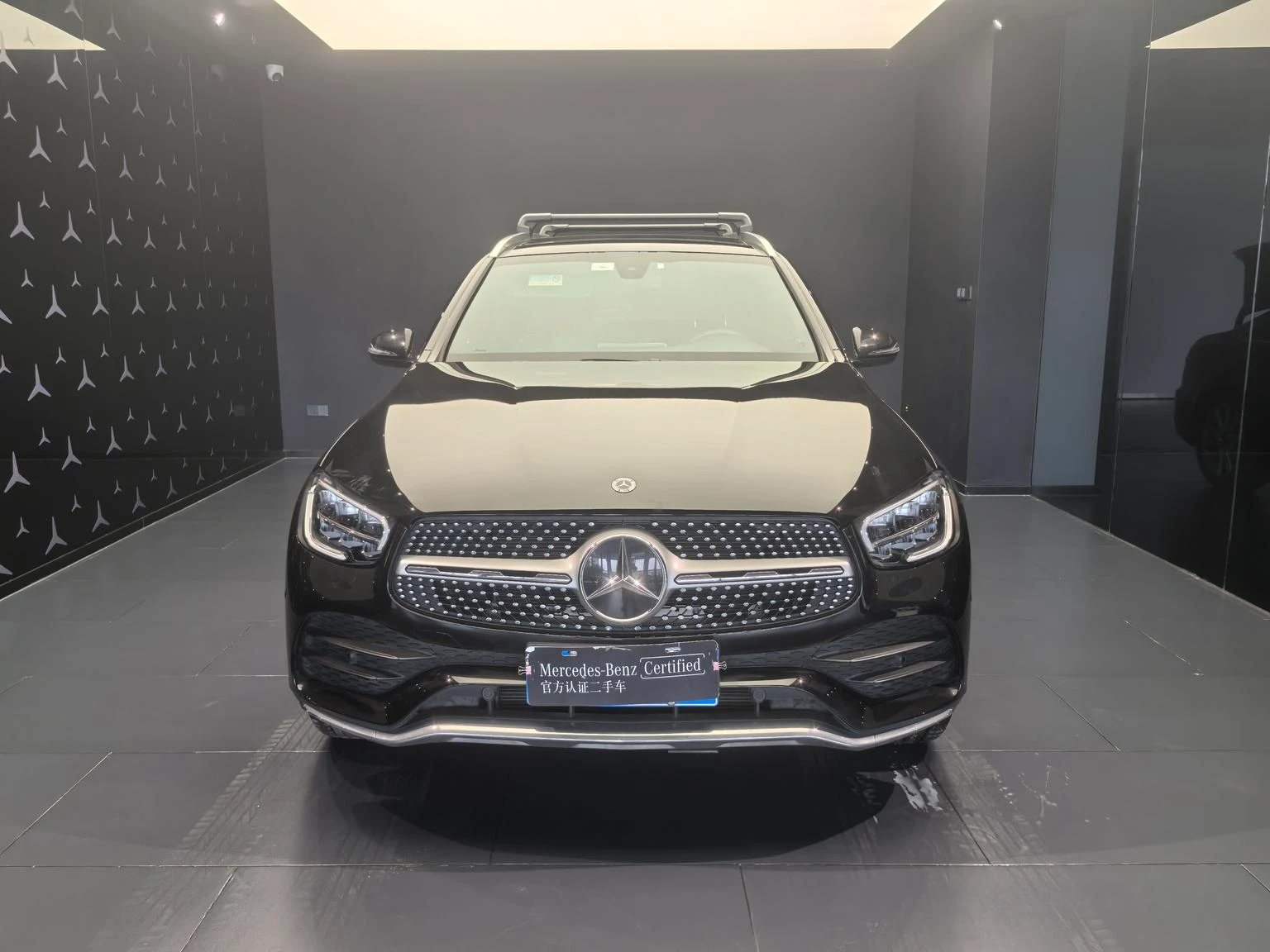 Mercedes-Benz GLC-class 260 L 4MATIC Luxury Edition - exterior