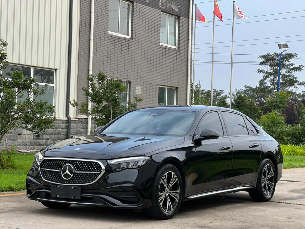 Mercedes-Benz E-Class E 260 L Sport Sedan