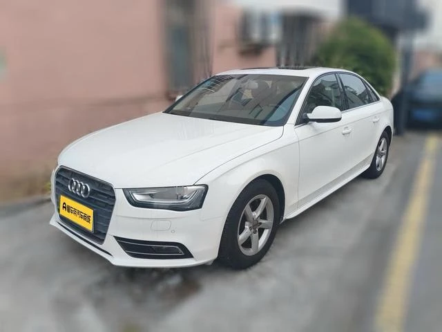 Audi A4L 35 TFSI Automatic Standard Trim