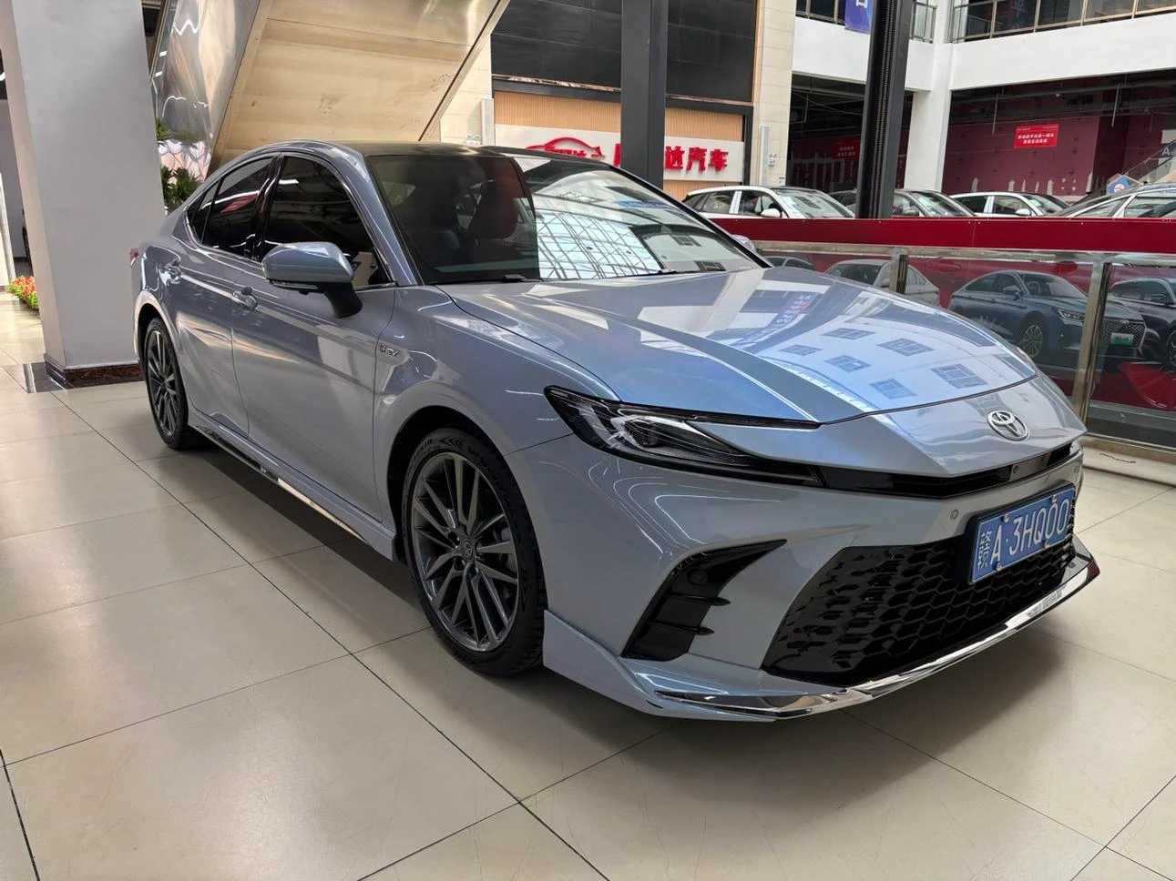 Toyota Camry Hybrid 2.0HXS Sport PLUS Edition - exterior