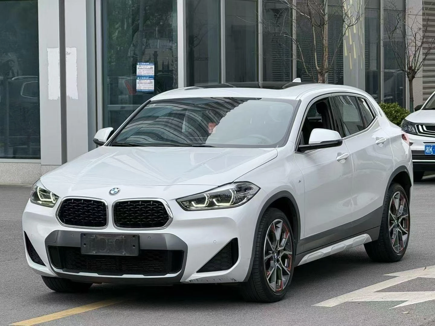 BMW X2 sDrive25i Leading M Sport Package