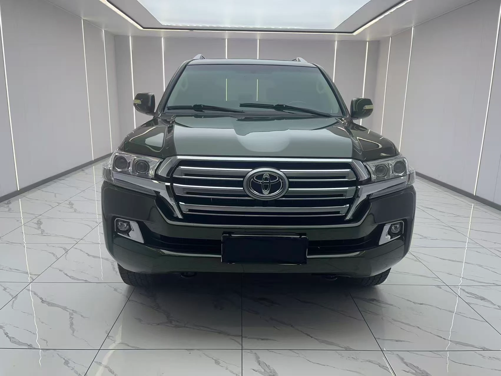 Toyota Land Cruiser 60th Anniversary Edition - exterior
