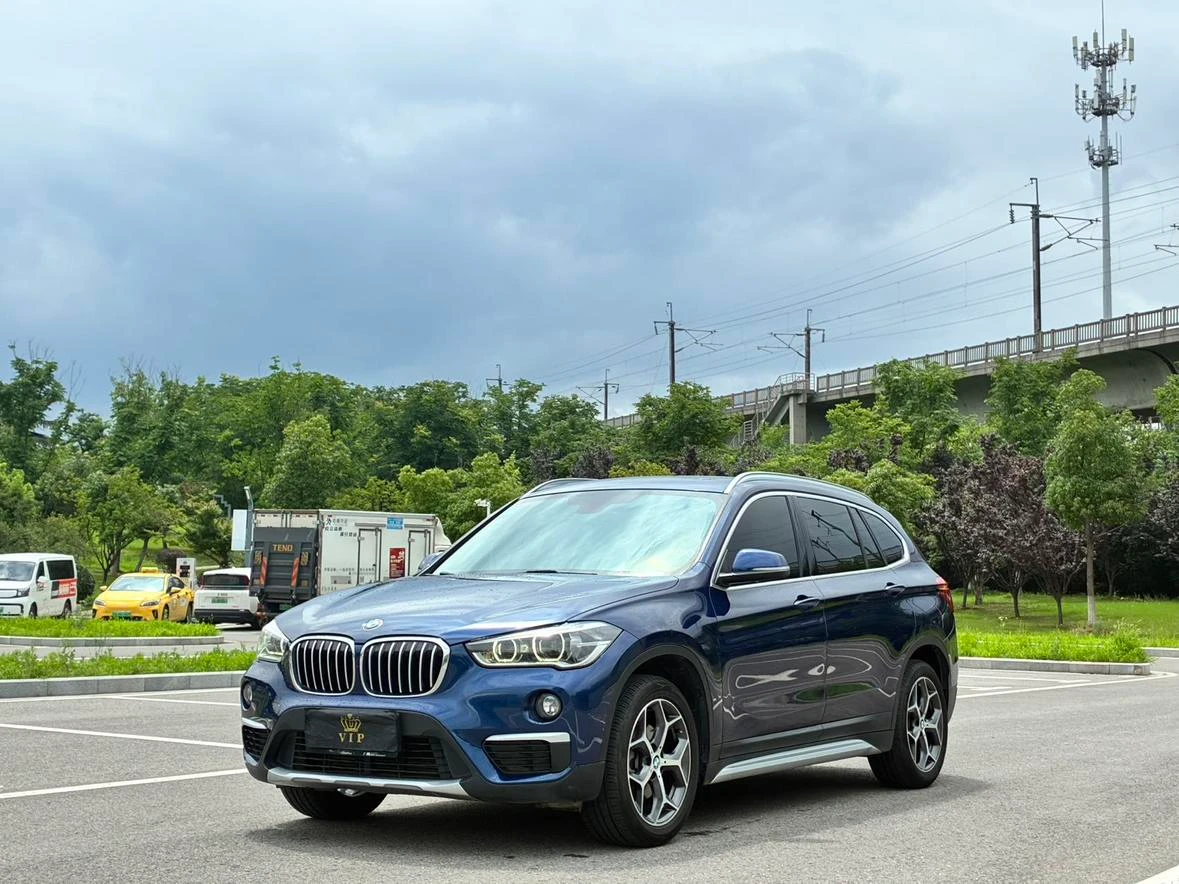 BMW X1 sDrive18Li 