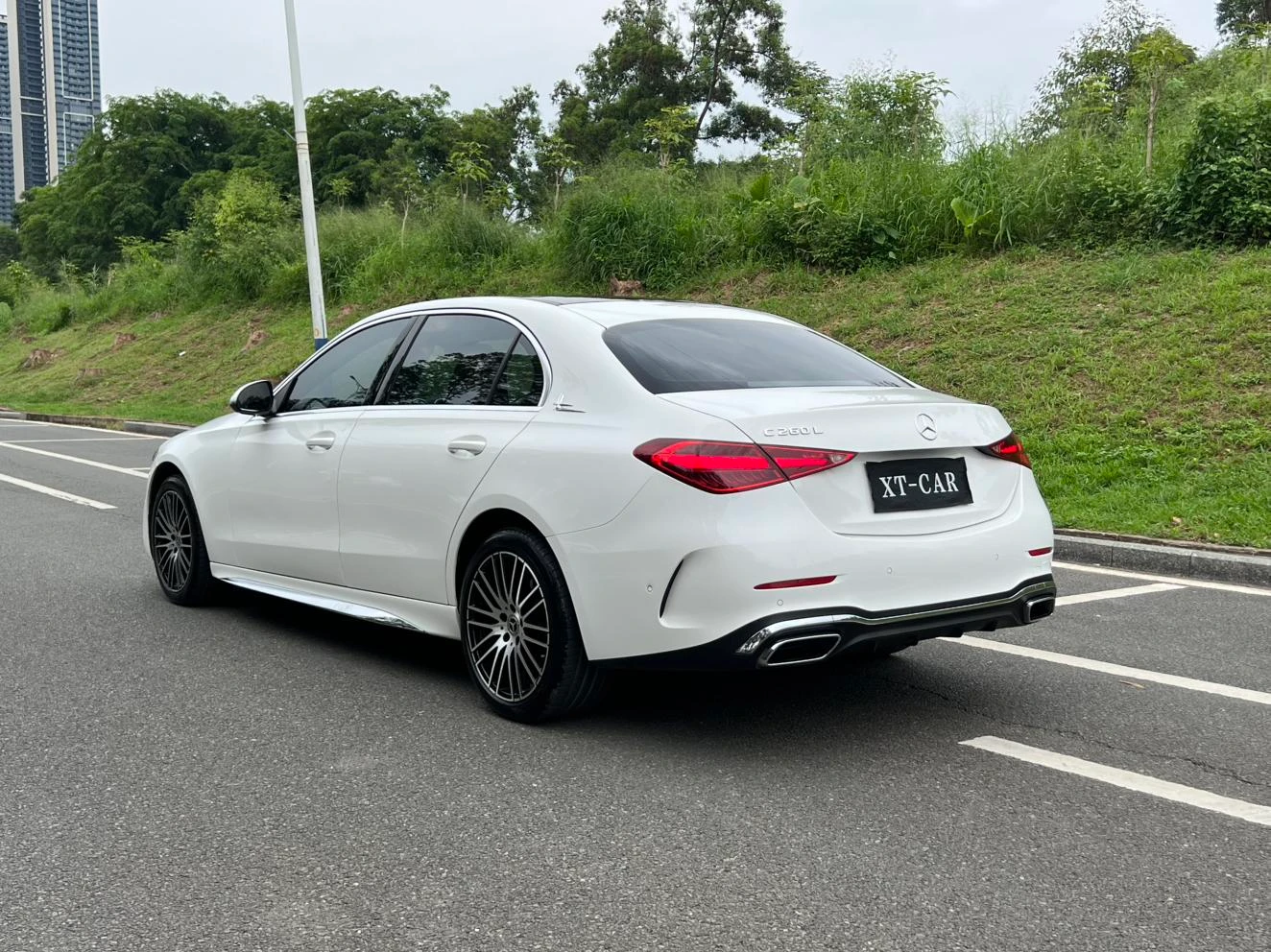 Mercedes-Benz C-Class  260 L Sport Edition 4MATIC - exterior