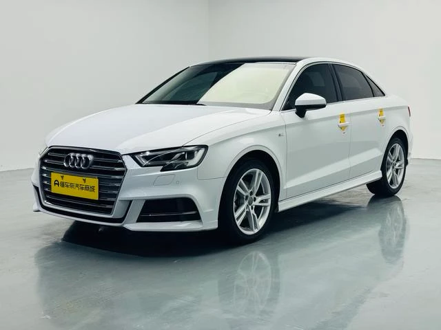 Audi A3 35 TFSI Fashion Trim