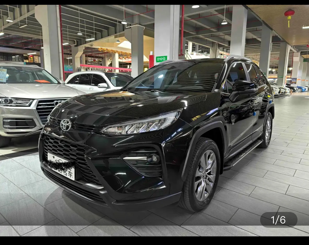 Toyota Wildlander CVT 2WD Leading Edition - exterior