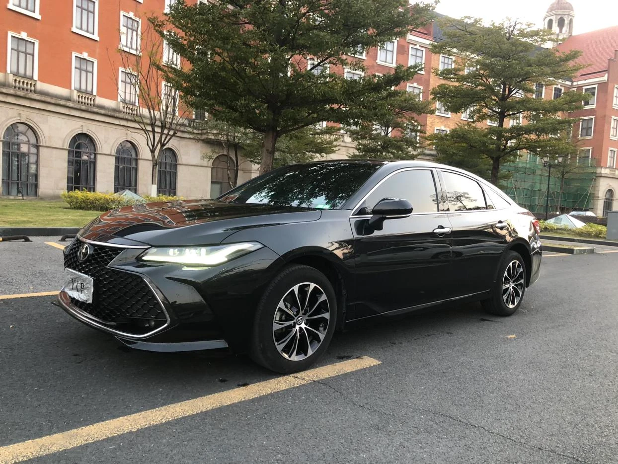 Toyota Avalon 2.5L Automatic Luxury Edition