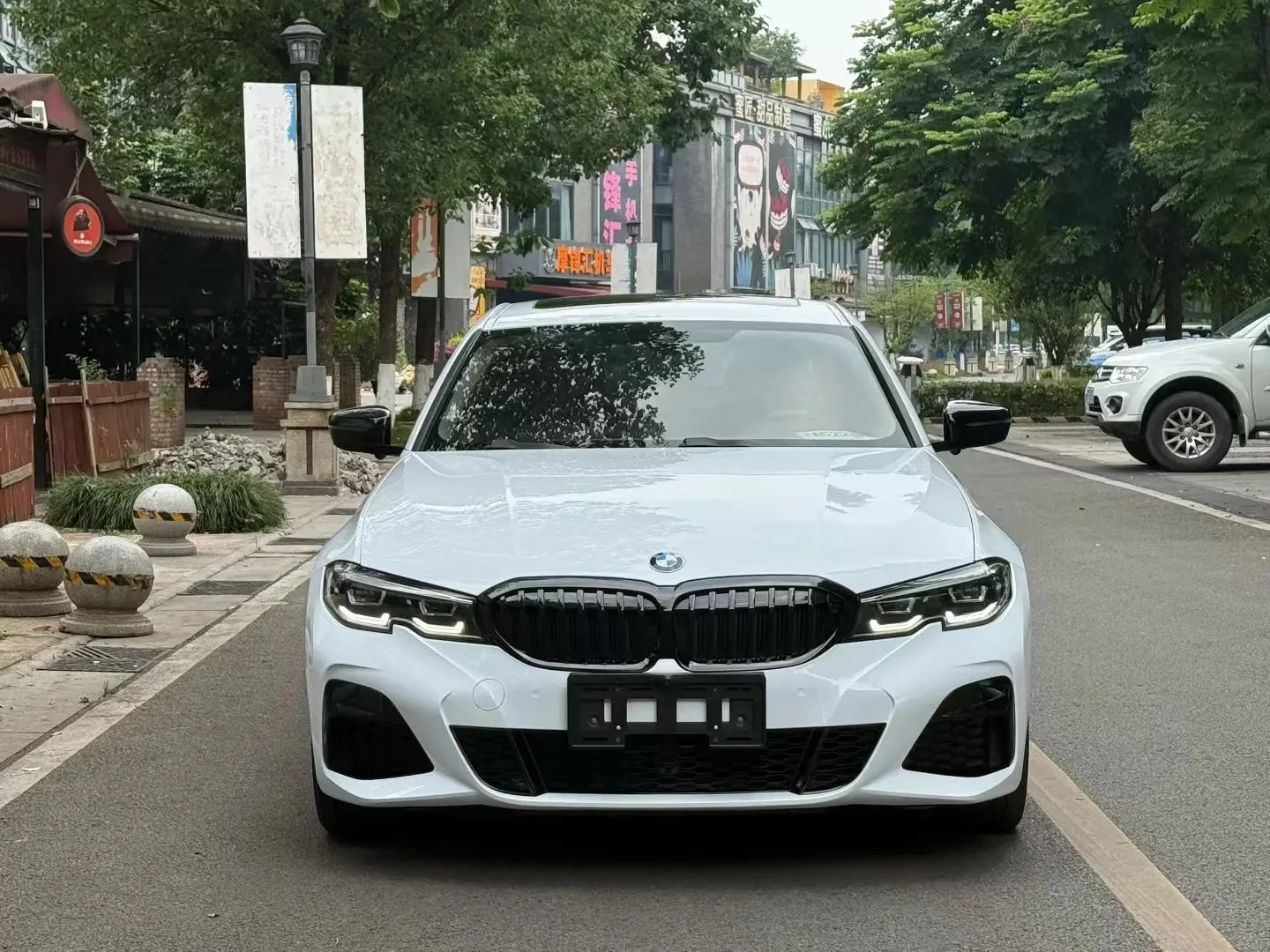 BMW 3 Series 325Li M Sport Package - exterior