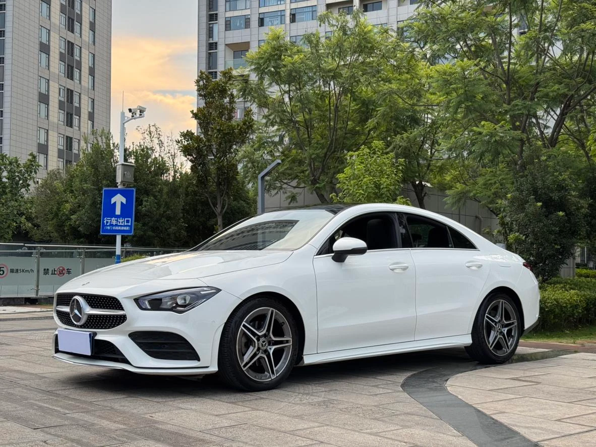 Mercedes-Benz CLA-Class CLA200 Coupe