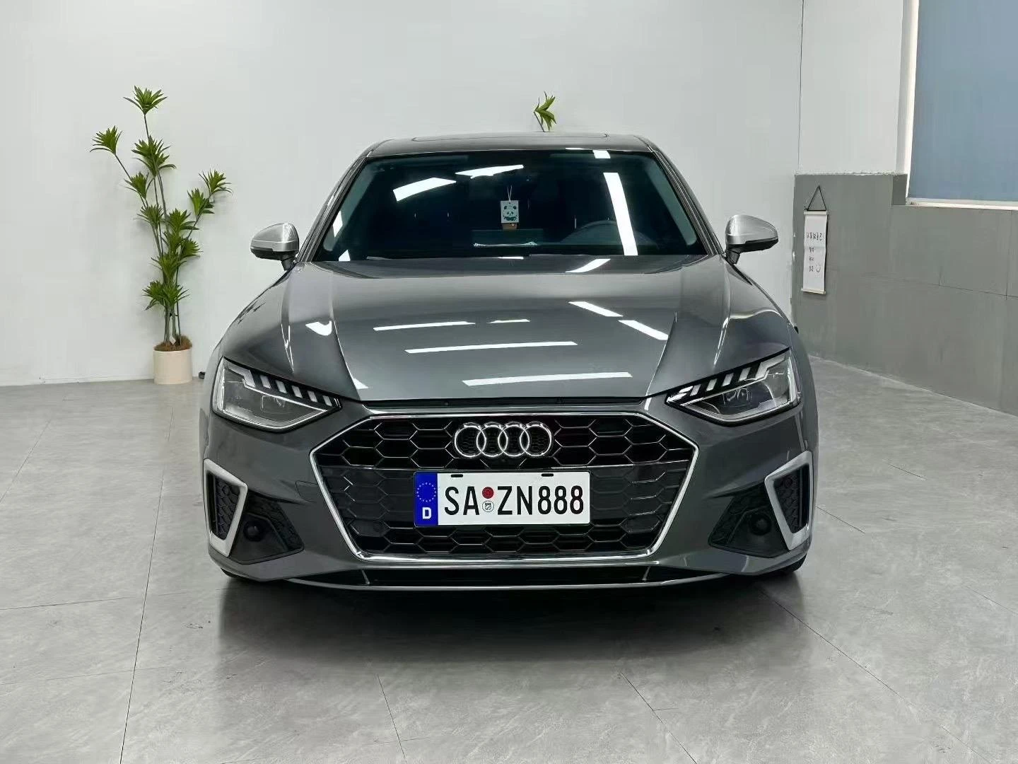 Audi A4L  40 TFSI  - exterior