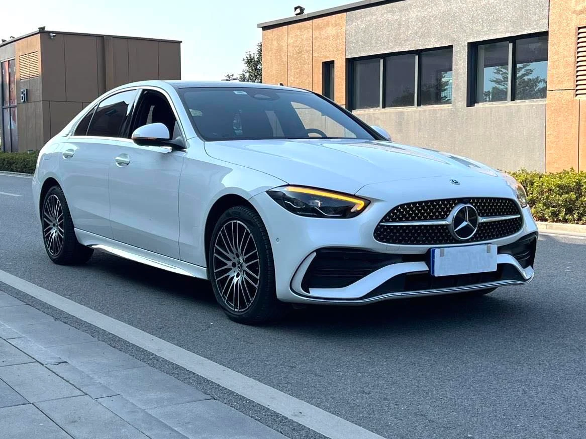 Mercedes-Benz C-Class C260L - exterior