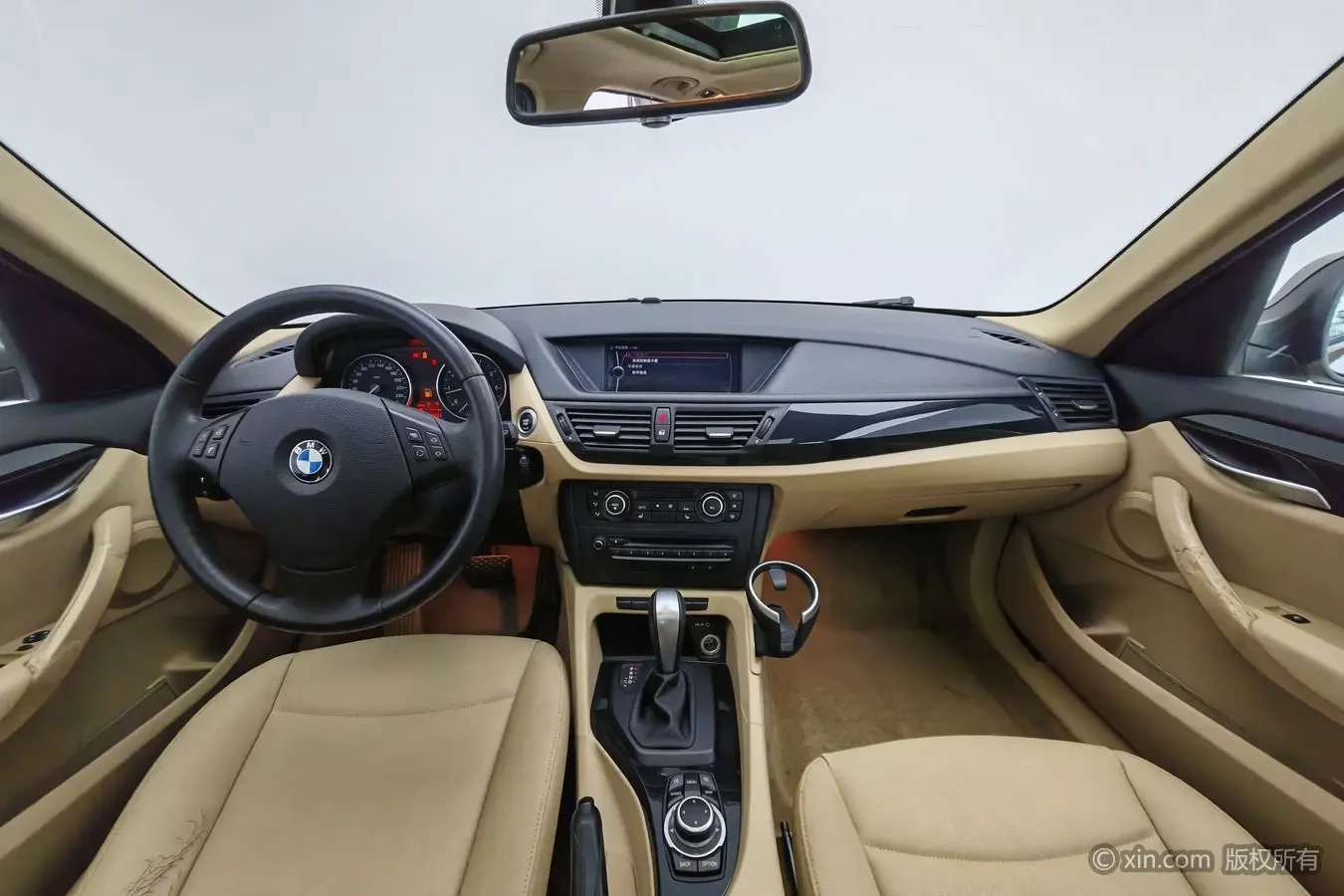 BMW X1 18i 