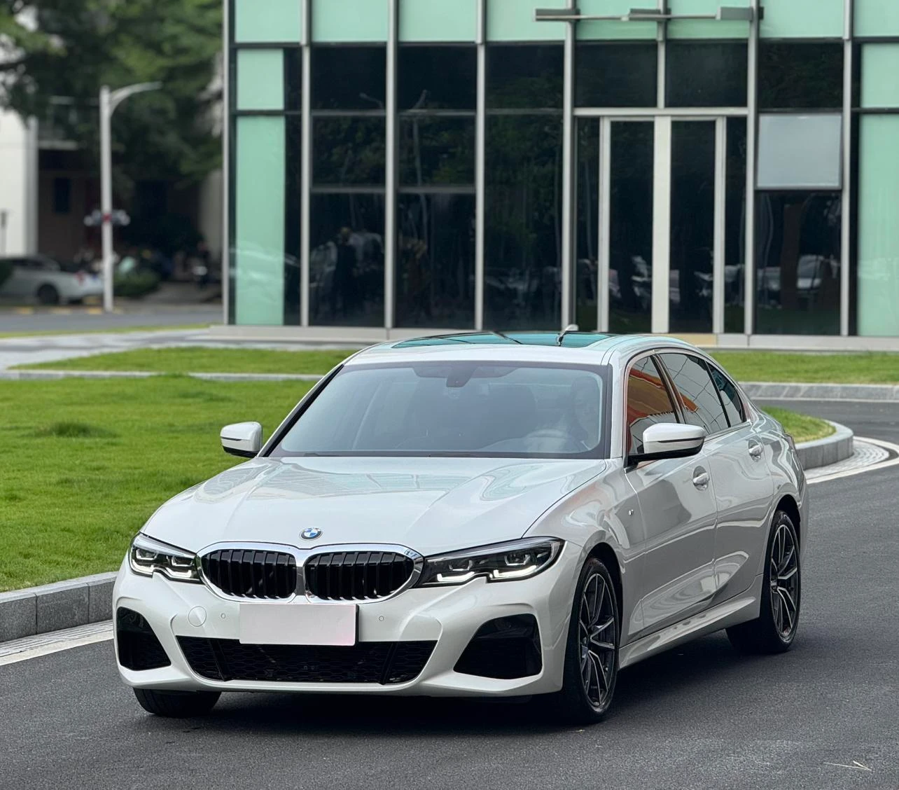 BMW 3 Series 320Li M Sport