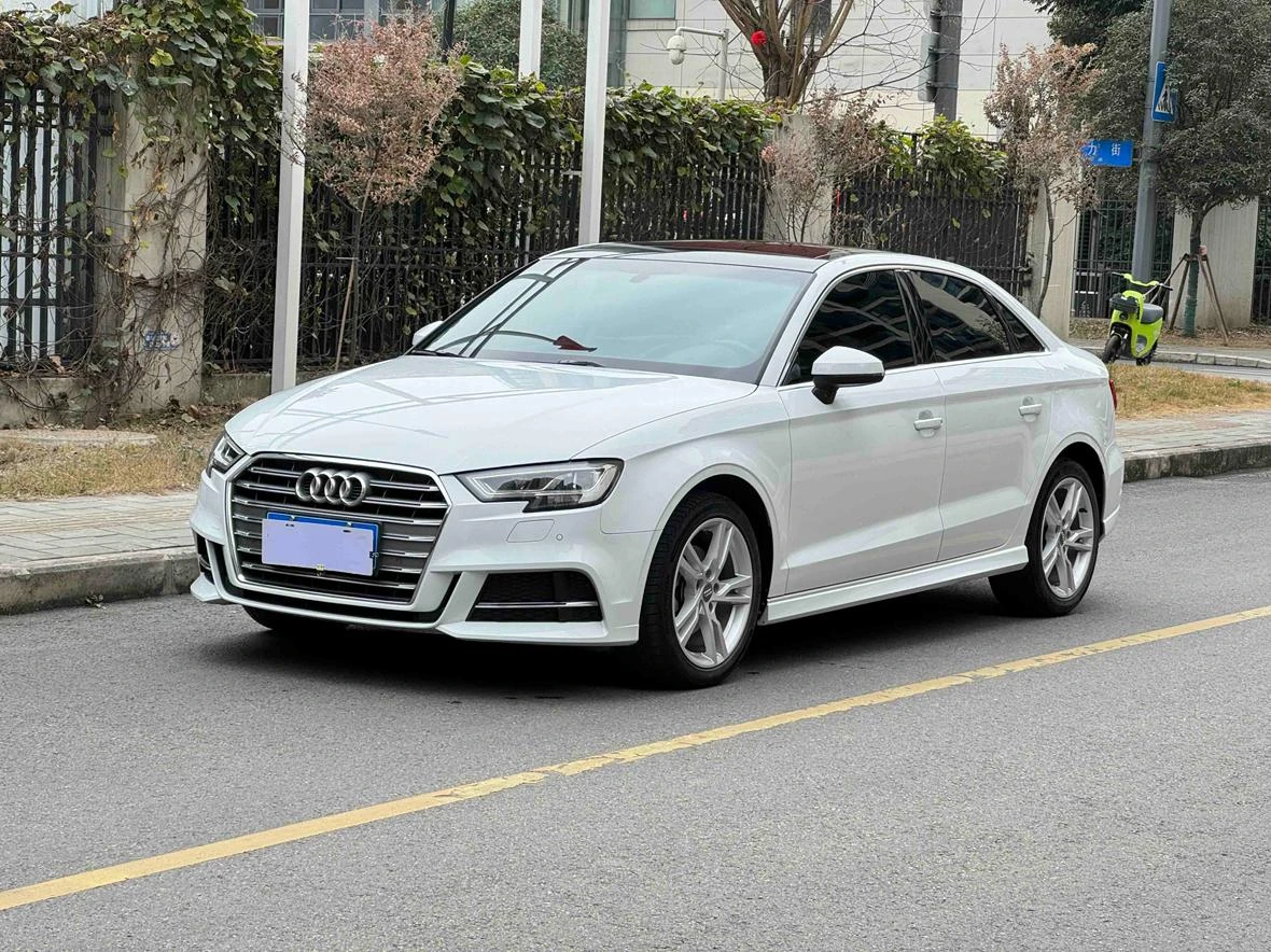 Audi A3 35 TFSI Limousine 