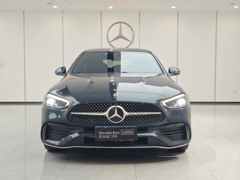 Mercedes-Benz C-Class  260 L Sport Edition - exterior