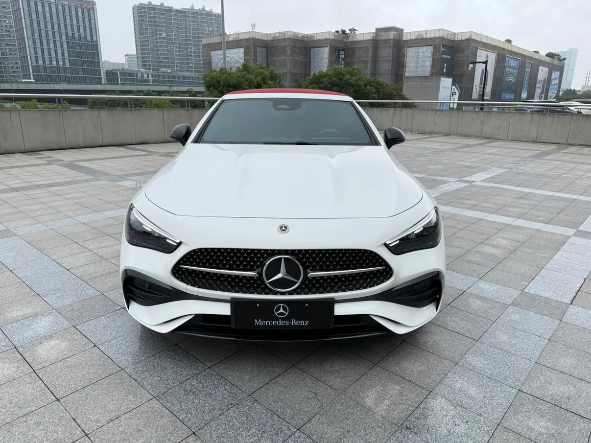 Mercedes-Benz CLE-Class CLE300 4MATIC Convertible Coupe - exterior