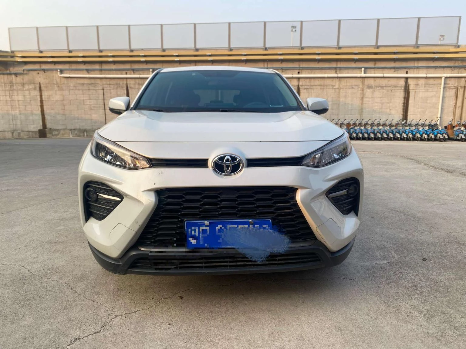 Toyota Wildlander - exterior