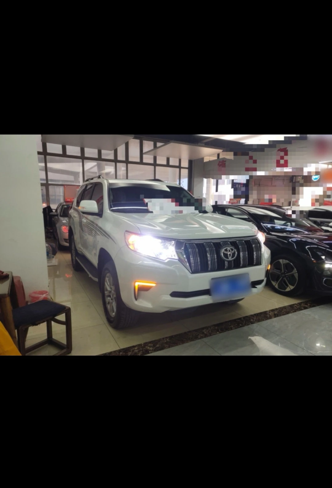 Toyota Land Cruiser Prado 3.5L V6 Automatic (SX Trim) - exterior