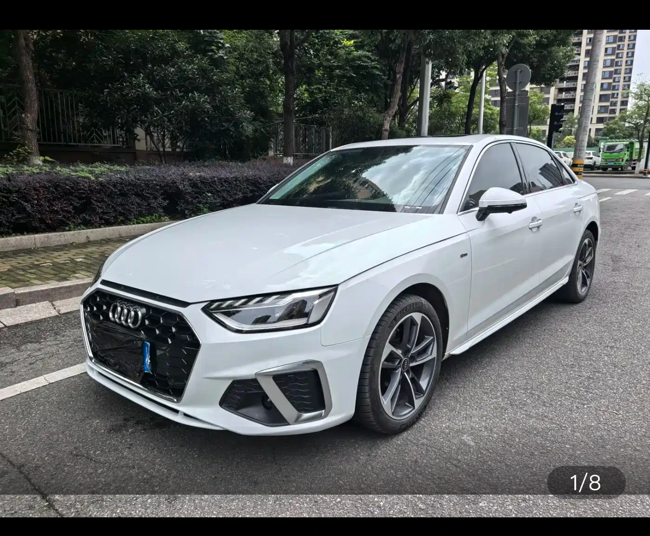 Audi A4L 40 TFSI Luxury Sport Trim