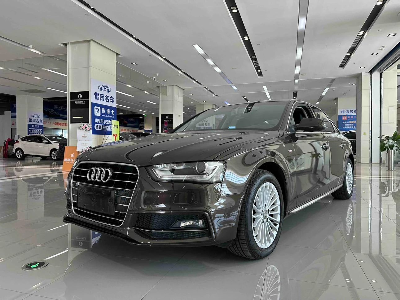 Audi A4L 35 TFSI 