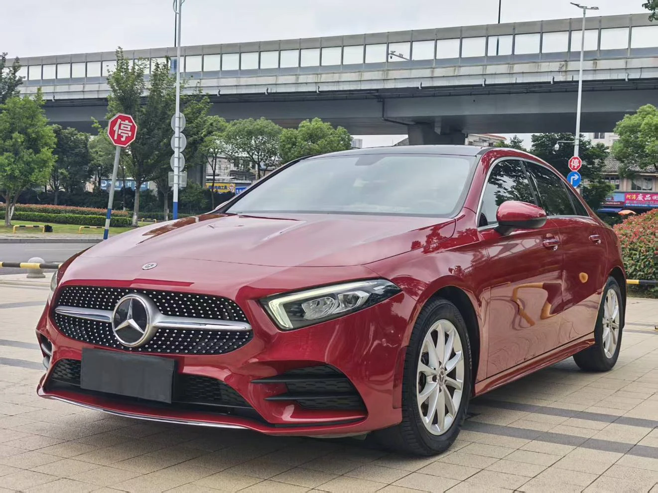 Mercedes-Benz A-Class 200 L Sport  - exterior